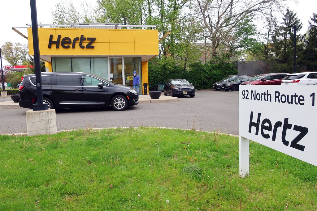 特斯拉股价大涨7% 获Hertz10万辆采购合同_图1-3