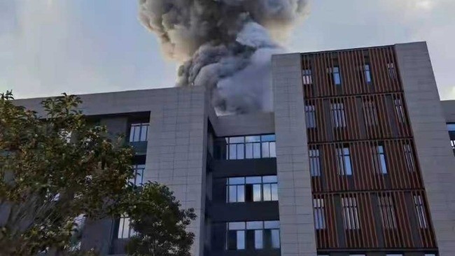 南京航空航天大学实验室爆燃 造成2死9伤_图1-1